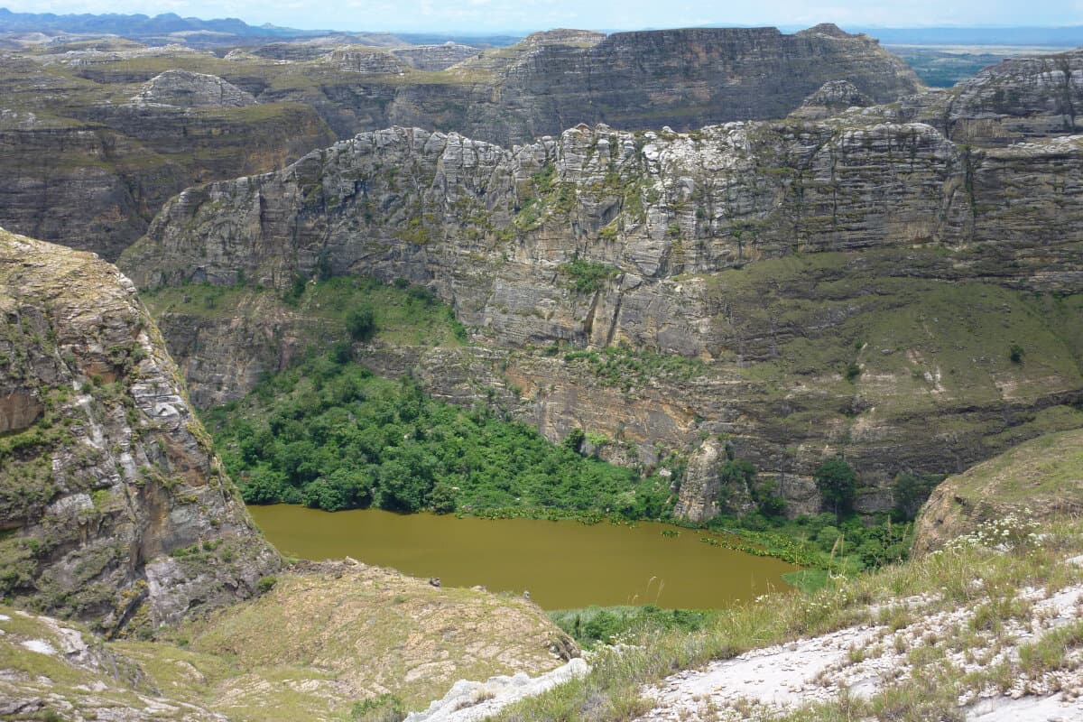 The Unknown Land of Makay